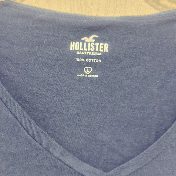 Hollister women’s navy blue cotton T-shirt, size large - Picture 2 of 5